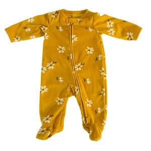 💖5/$25 SALE💖 0-3M Carter's Baby Girl Yellow Floral Fleece Sleeper